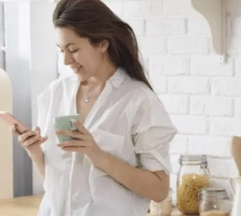 woman drinking coffee
